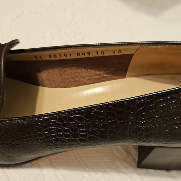 Salvatore Ferragamo Confetto women's shoes size 10 AA - Picture 4 of 11